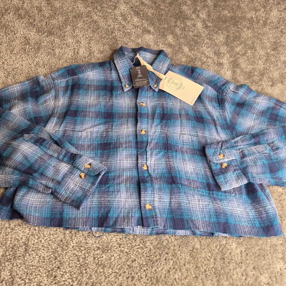 NEW Urban Renewal Womens Raw Crop Flannel Shirt‎ Blue Teal Plaid Reworked S/M